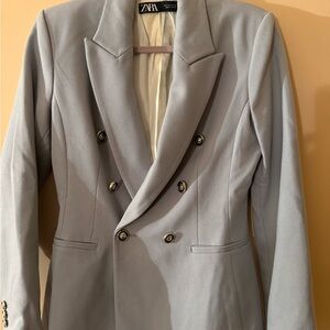 Zara Women's Light Gray Blazer with Button Detail